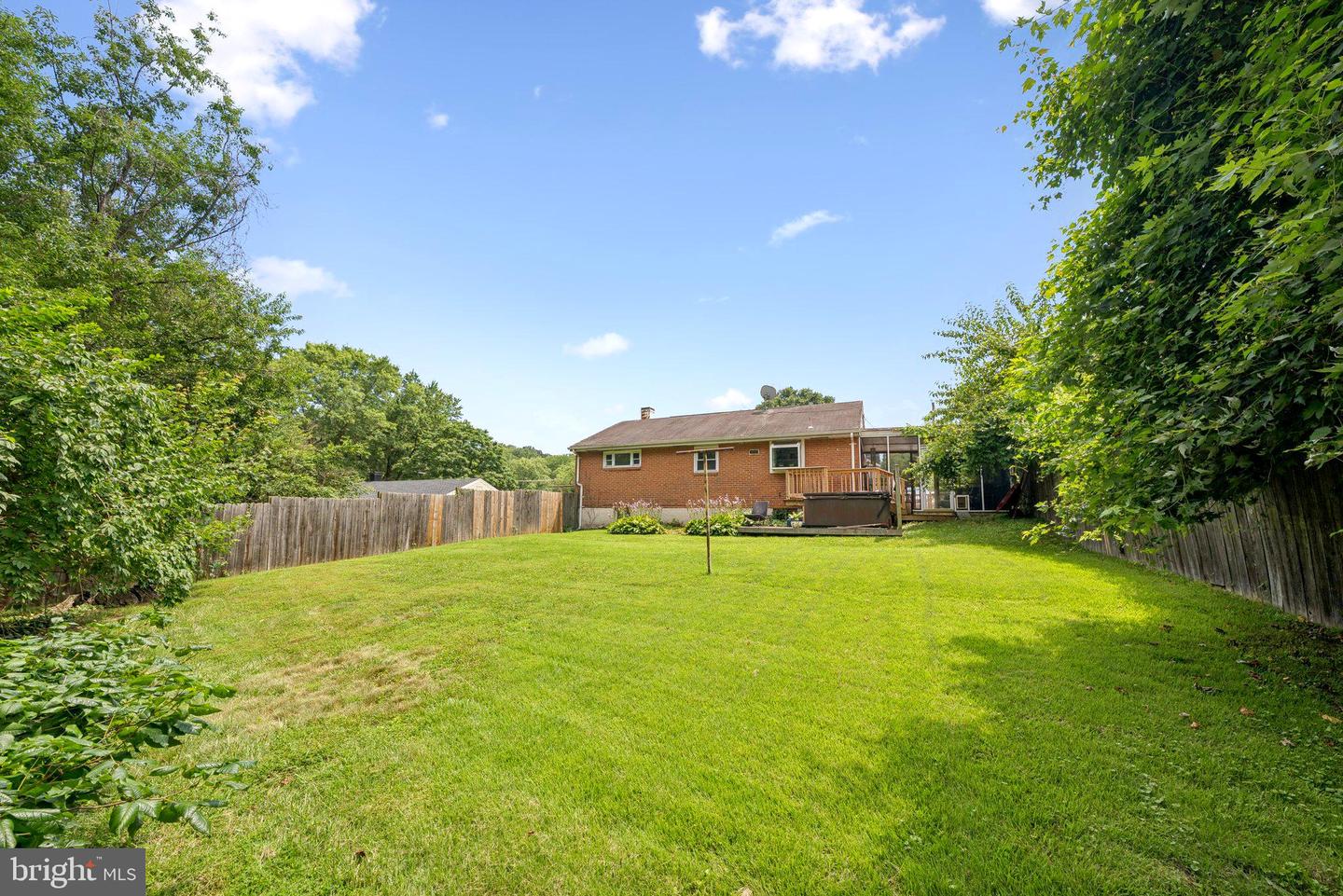 3702 HEATHER CT, ALEXANDRIA, Virginia 22310, 2 Bedrooms Bedrooms, ,2 BathroomsBathrooms,Residential,For sale,3702 HEATHER CT,VAFX2254948 MLS # VAFX2254948