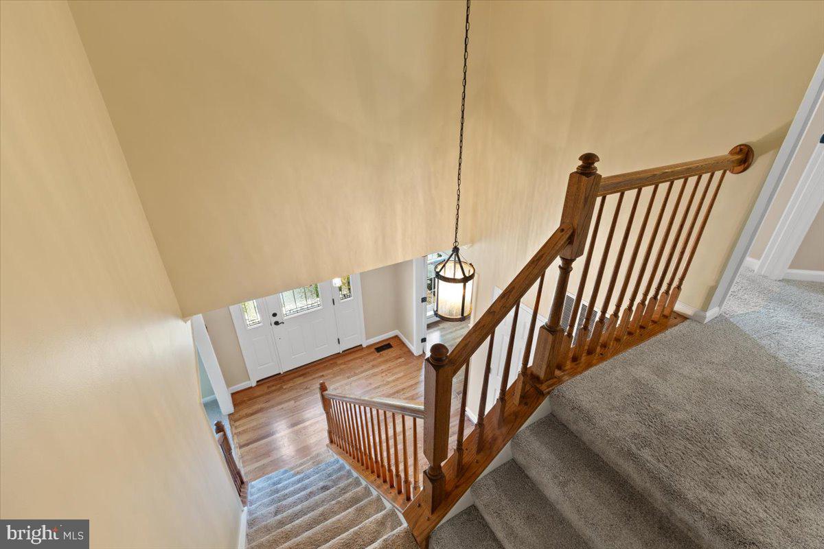 14109 ROAMER CT, CENTREVILLE, Virginia 20121, 5 Bedrooms Bedrooms, ,2 BathroomsBathrooms,Residential,For sale,14109 ROAMER CT,VAFX2255006 MLS # VAFX2255006