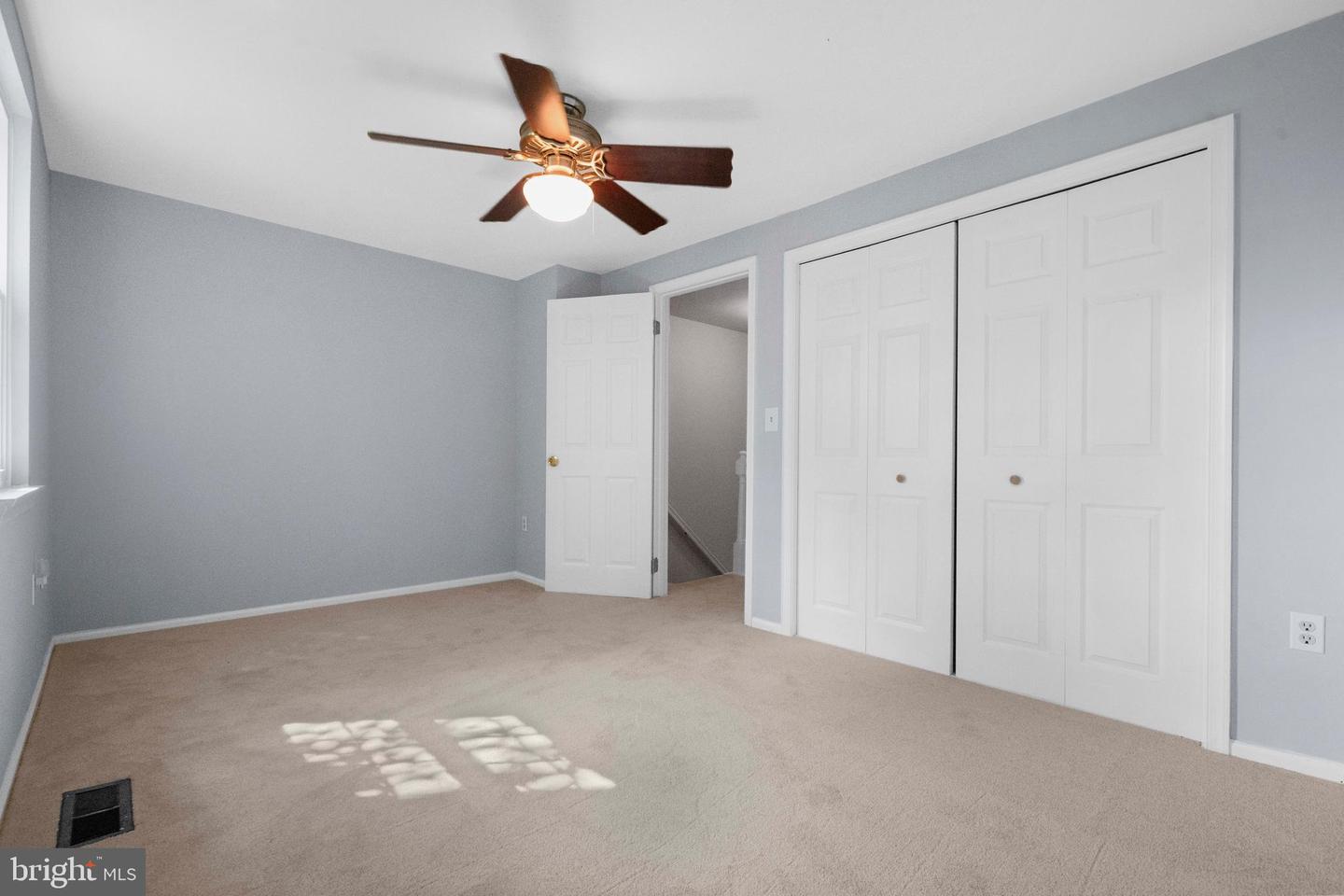 19 DULANY CT, STERLING, Virginia 20165, 2 Bedrooms Bedrooms, ,2 BathroomsBathrooms,Residential,For sale,19 DULANY CT,VALO2101894 MLS # VALO2101894