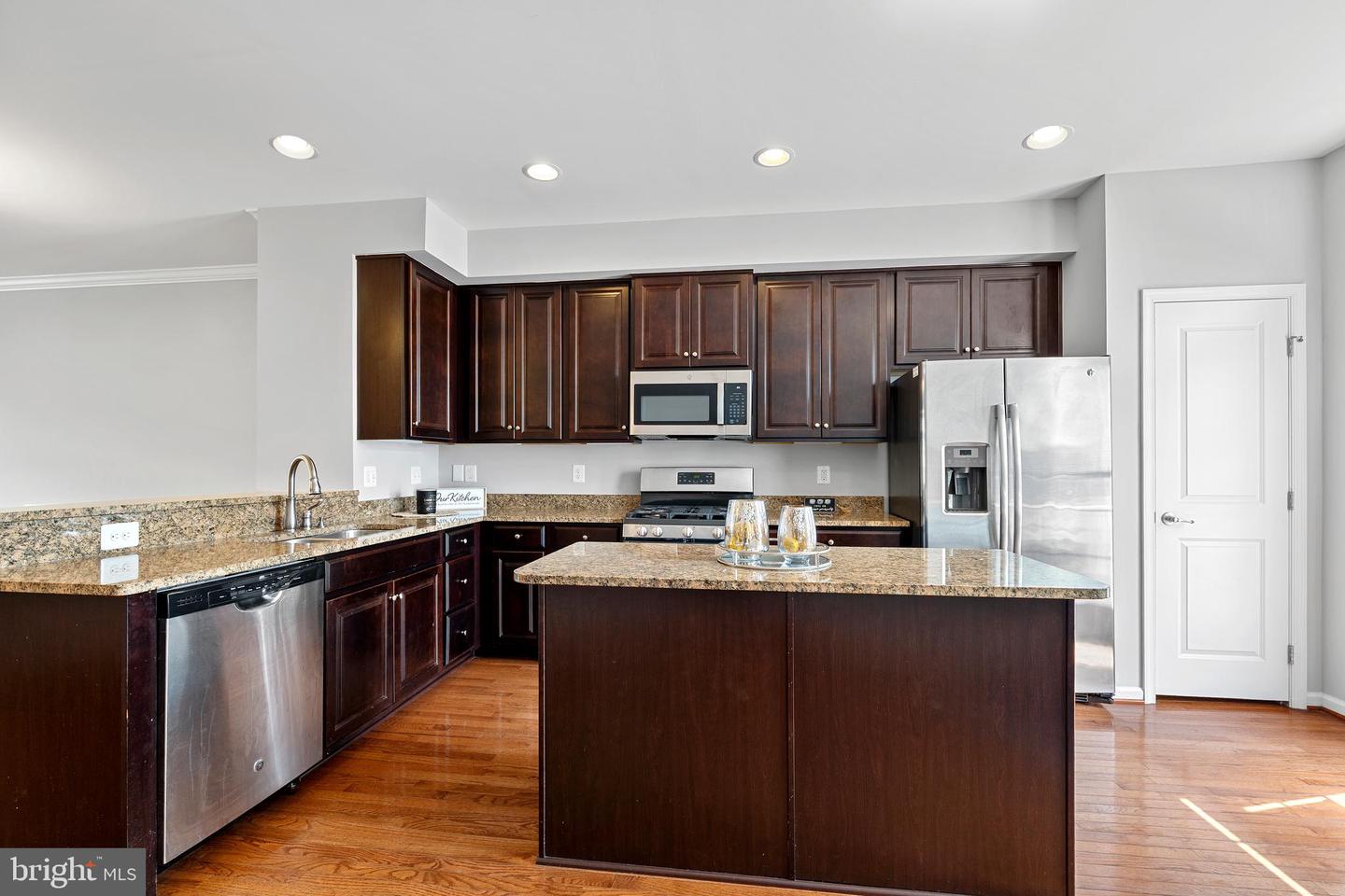 14611 FEATHERSTONE GATE DR, WOODBRIDGE, Virginia 22191, 3 Bedrooms Bedrooms, ,3 BathroomsBathrooms,Residential,For sale,14611 FEATHERSTONE GATE DR,VAPW2099124 MLS # VAPW2099124