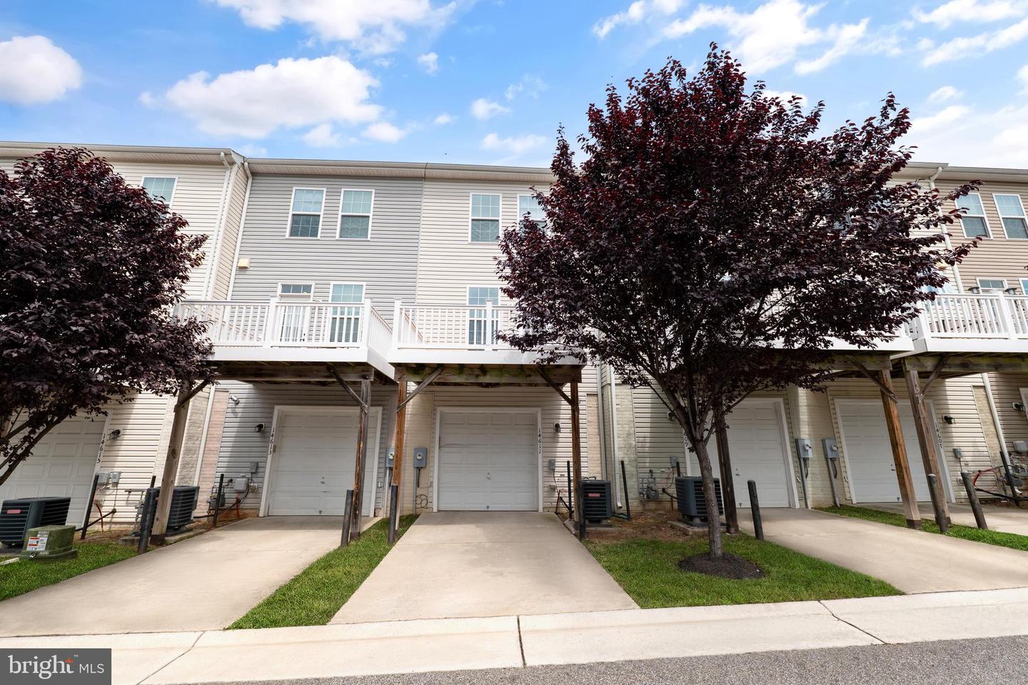 14611 FEATHERSTONE GATE DR, WOODBRIDGE, Virginia 22191, 3 Bedrooms Bedrooms, ,3 BathroomsBathrooms,Residential,For sale,14611 FEATHERSTONE GATE DR,VAPW2099124 MLS # VAPW2099124