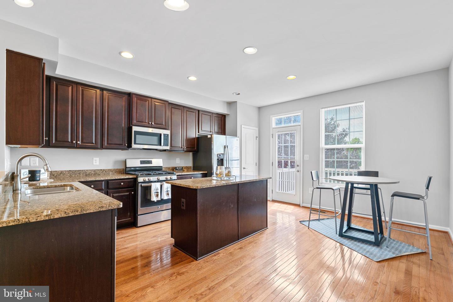 14611 FEATHERSTONE GATE DR, WOODBRIDGE, Virginia 22191, 3 Bedrooms Bedrooms, ,3 BathroomsBathrooms,Residential,For sale,14611 FEATHERSTONE GATE DR,VAPW2099124 MLS # VAPW2099124