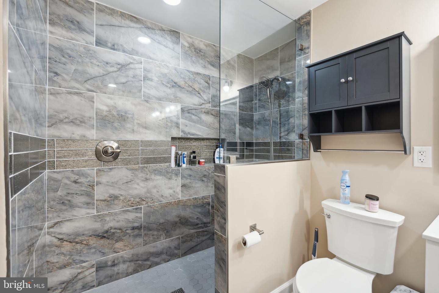 2010 MIDSHIPMAN DR, STAFFORD, Virginia 22554, 3 Bedrooms Bedrooms, ,2 BathroomsBathrooms,Residential,For sale,2010 MIDSHIPMAN DR,VAST2040784 MLS # VAST2040784