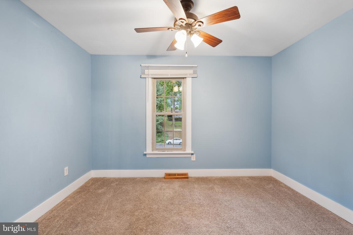 2010 MIDSHIPMAN DR, STAFFORD, Virginia 22554, 3 Bedrooms Bedrooms, ,2 BathroomsBathrooms,Residential,For sale,2010 MIDSHIPMAN DR,VAST2040784 MLS # VAST2040784