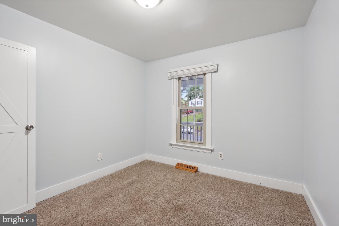 2010 MIDSHIPMAN DR, STAFFORD, Virginia 22554, 3 Bedrooms Bedrooms, ,2 BathroomsBathrooms,Residential,For sale,2010 MIDSHIPMAN DR,VAST2040784 MLS # VAST2040784