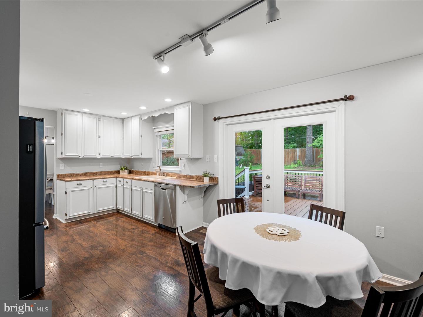 1420 BAYSHIRE LN, HERNDON, Virginia 20170, 4 Bedrooms Bedrooms, ,2 BathroomsBathrooms,Residential,For sale,1420 BAYSHIRE LN,VAFX2255300 MLS # VAFX2255300