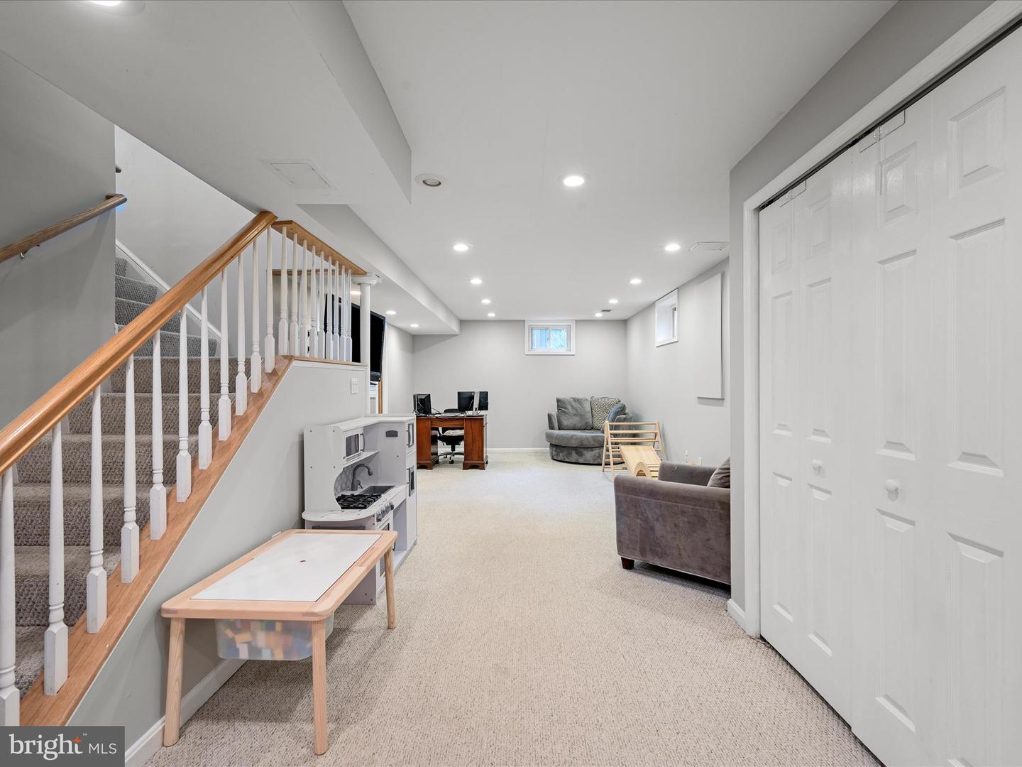 1420 BAYSHIRE LN, HERNDON, Virginia 20170, 4 Bedrooms Bedrooms, ,2 BathroomsBathrooms,Residential,For sale,1420 BAYSHIRE LN,VAFX2255300 MLS # VAFX2255300