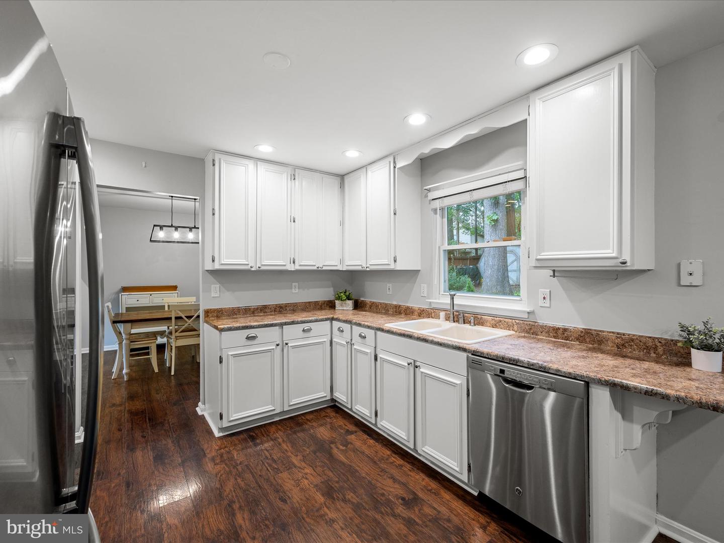 1420 BAYSHIRE LN, HERNDON, Virginia 20170, 4 Bedrooms Bedrooms, ,2 BathroomsBathrooms,Residential,For sale,1420 BAYSHIRE LN,VAFX2255300 MLS # VAFX2255300