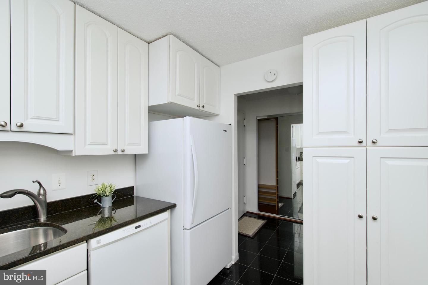 200 N PICKETT ST N #1513, ALEXANDRIA, Virginia 22304, 2 Bedrooms Bedrooms, ,2 BathroomsBathrooms,Residential,For sale,200 N PICKETT ST N #1513,VAAX2047468 MLS # VAAX2047468