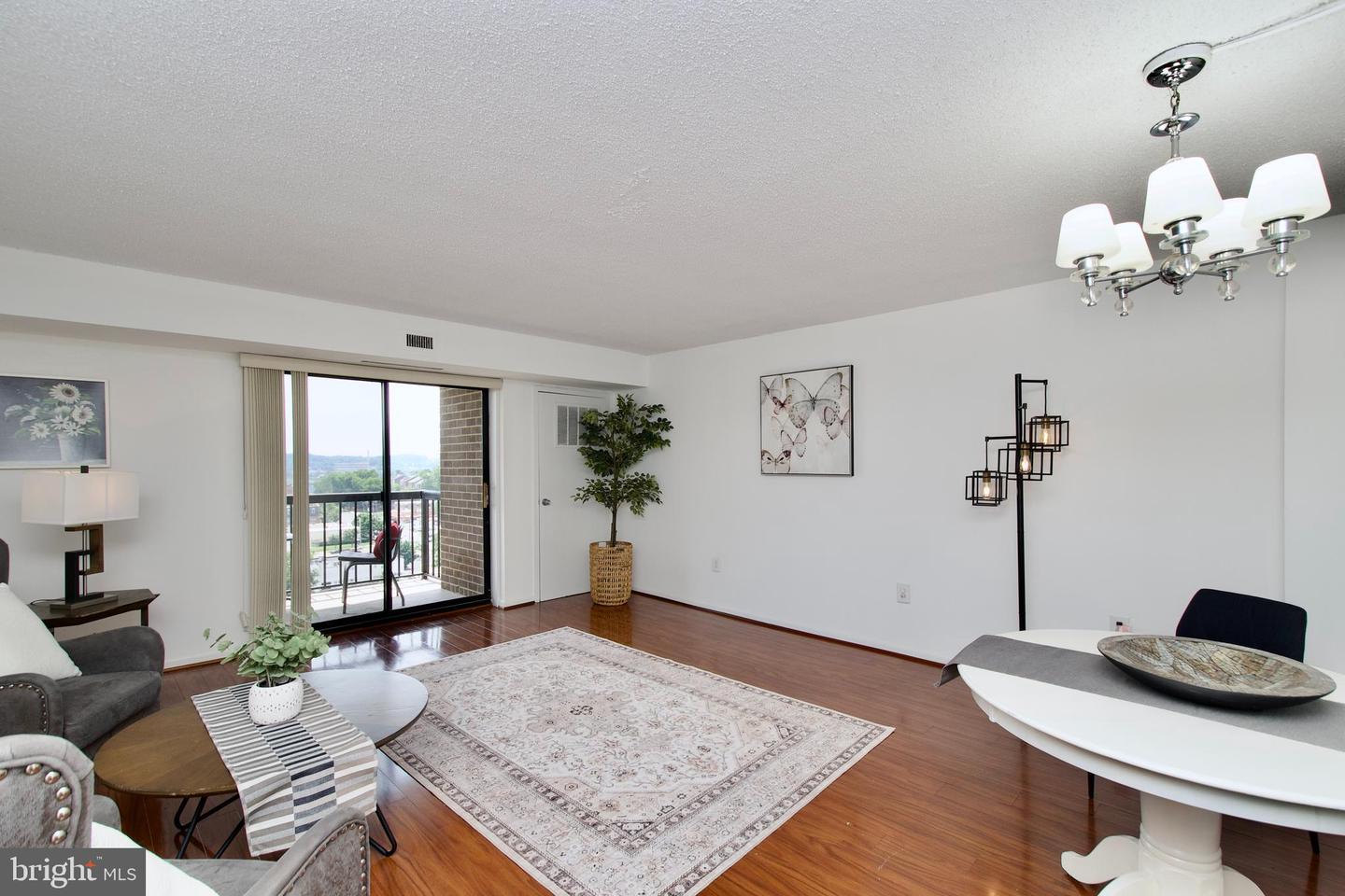 200 N PICKETT ST N #1513, ALEXANDRIA, Virginia 22304, 2 Bedrooms Bedrooms, ,2 BathroomsBathrooms,Residential,For sale,200 N PICKETT ST N #1513,VAAX2047468 MLS # VAAX2047468