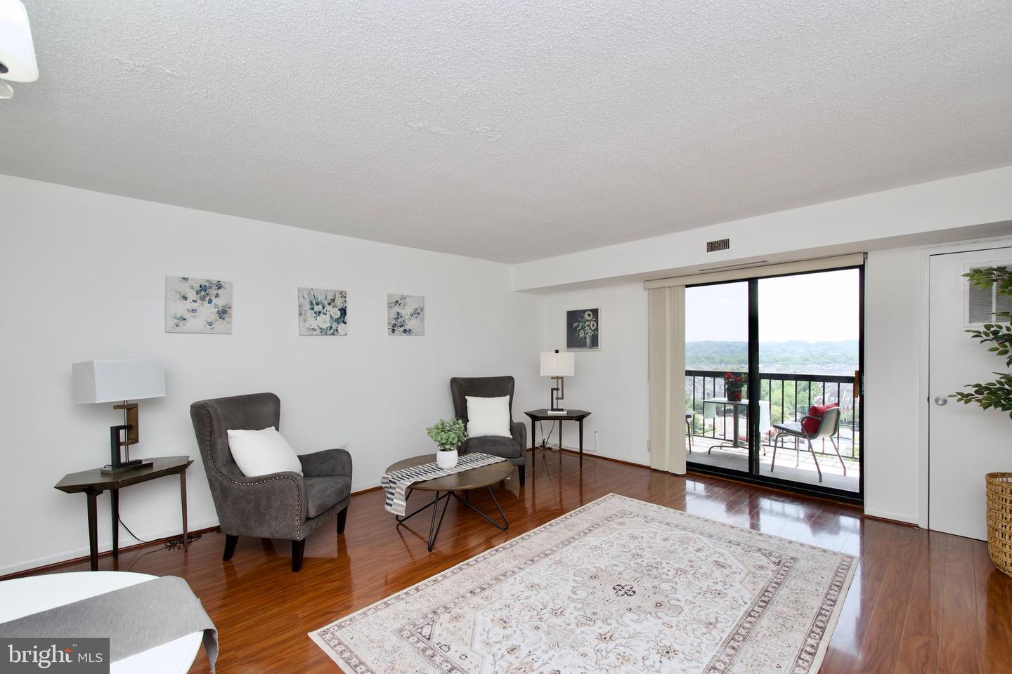 200 N PICKETT ST N #1513, ALEXANDRIA, Virginia 22304, 2 Bedrooms Bedrooms, ,2 BathroomsBathrooms,Residential,For sale,200 N PICKETT ST N #1513,VAAX2047468 MLS # VAAX2047468
