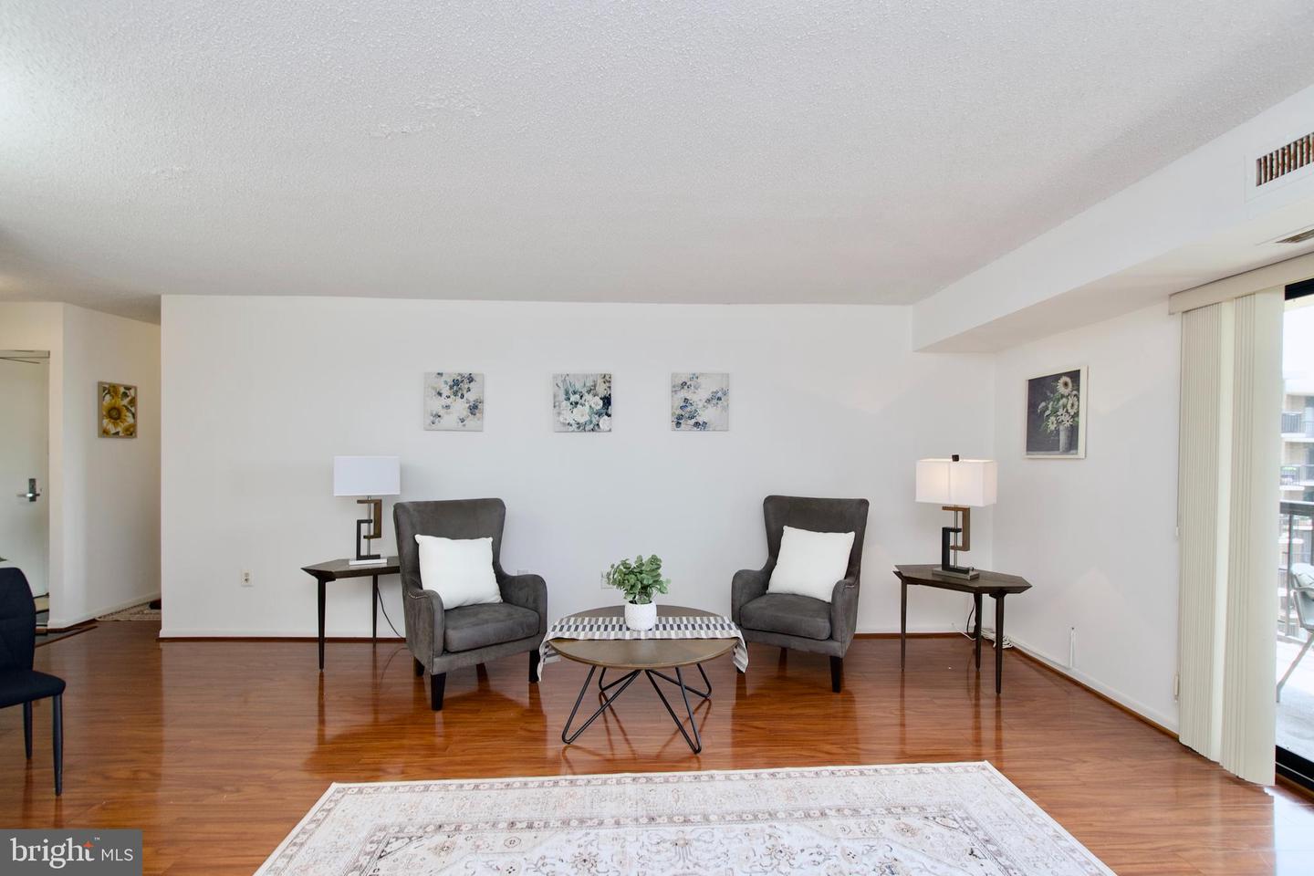 200 N PICKETT ST N #1513, ALEXANDRIA, Virginia 22304, 2 Bedrooms Bedrooms, ,2 BathroomsBathrooms,Residential,For sale,200 N PICKETT ST N #1513,VAAX2047468 MLS # VAAX2047468