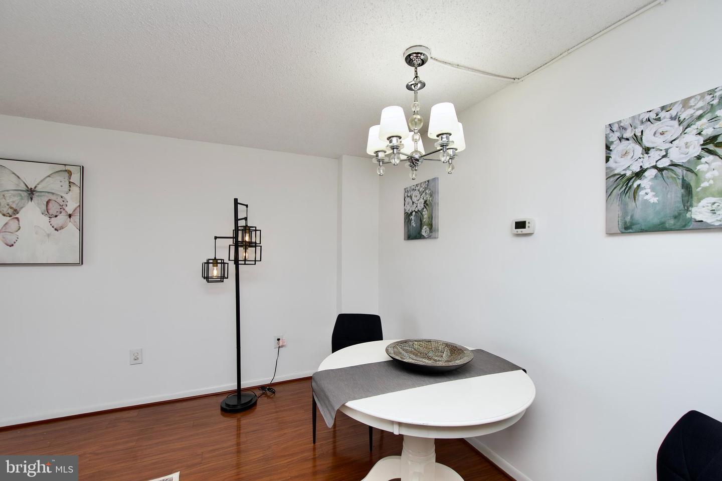 200 N PICKETT ST N #1513, ALEXANDRIA, Virginia 22304, 2 Bedrooms Bedrooms, ,2 BathroomsBathrooms,Residential,For sale,200 N PICKETT ST N #1513,VAAX2047468 MLS # VAAX2047468