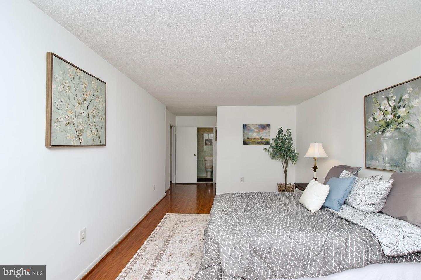 200 N PICKETT ST N #1513, ALEXANDRIA, Virginia 22304, 2 Bedrooms Bedrooms, ,2 BathroomsBathrooms,Residential,For sale,200 N PICKETT ST N #1513,VAAX2047468 MLS # VAAX2047468