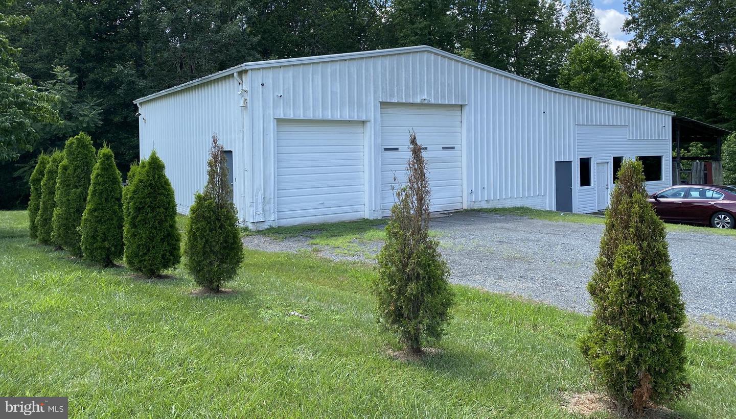 531 KELLOGG MILL RD, FREDERICKSBURG, Virginia 22406, 6 Bedrooms Bedrooms, ,4 BathroomsBathrooms,Residential,For sale,531 KELLOGG MILL RD,VAST2040812 MLS # VAST2040812