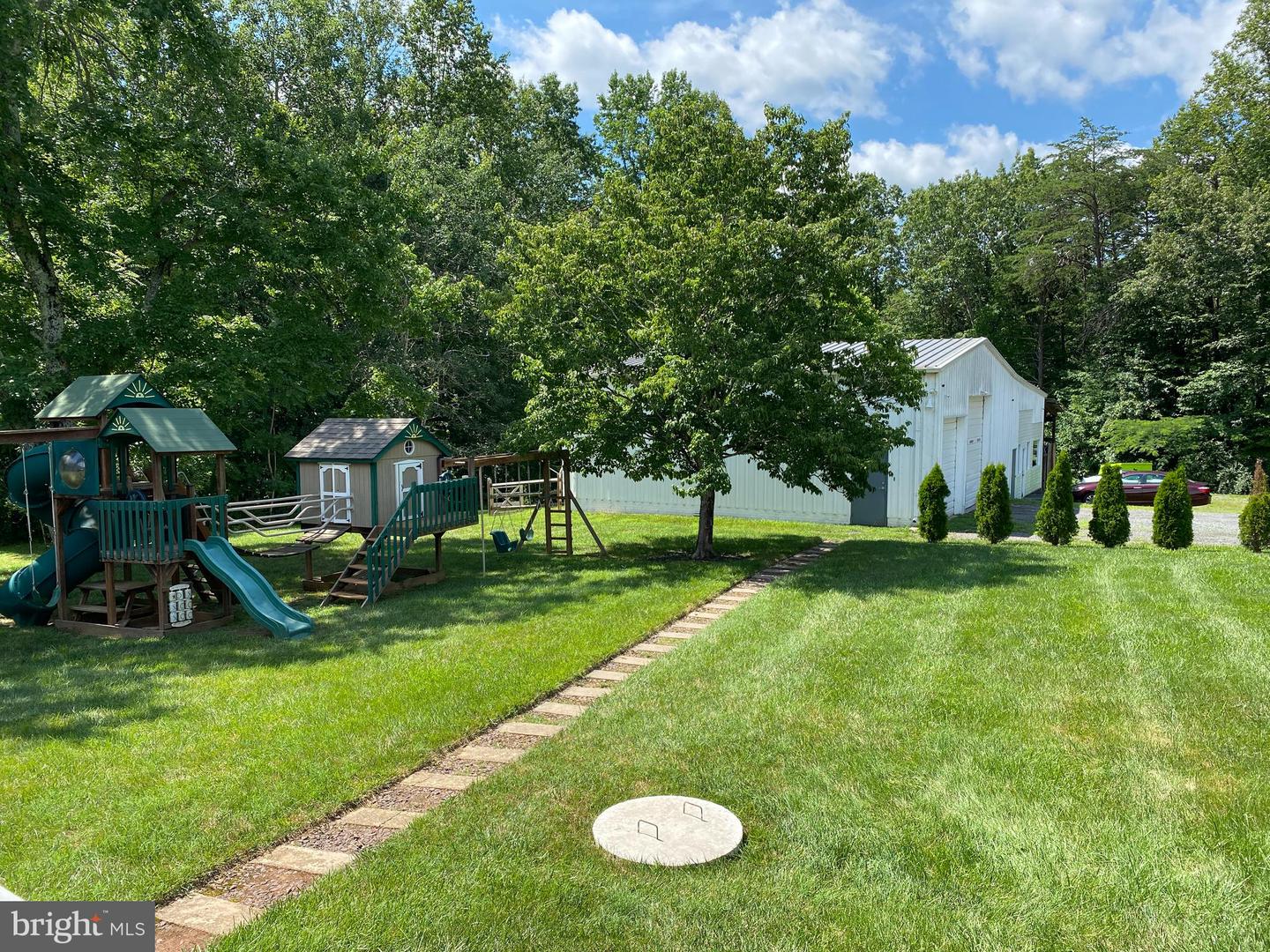 531 KELLOGG MILL RD, FREDERICKSBURG, Virginia 22406, 6 Bedrooms Bedrooms, ,4 BathroomsBathrooms,Residential,For sale,531 KELLOGG MILL RD,VAST2040812 MLS # VAST2040812