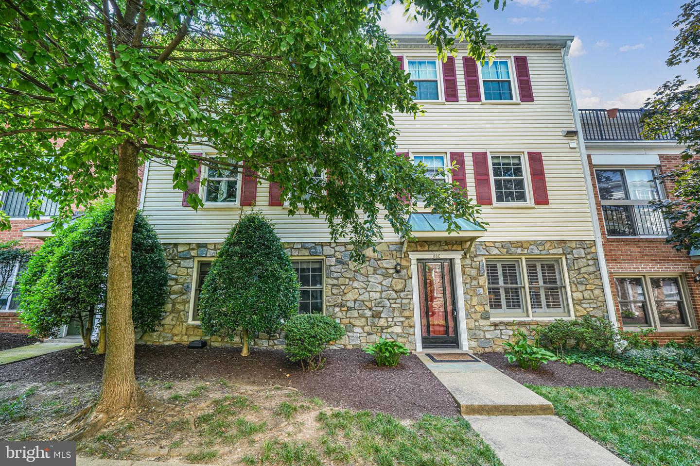 88 N BEDFORD ST #88C, ARLINGTON, Virginia 22201, 2 Bedrooms Bedrooms, ,2 BathroomsBathrooms,Residential,For sale,88 N BEDFORD ST #88C,VAAR2060708 MLS # VAAR2060708