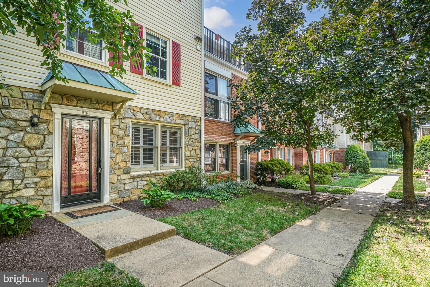 88 N BEDFORD ST #88C, ARLINGTON, Virginia 22201, 2 Bedrooms Bedrooms, ,2 BathroomsBathrooms,Residential,For sale,88 N BEDFORD ST #88C,VAAR2060708 MLS # VAAR2060708