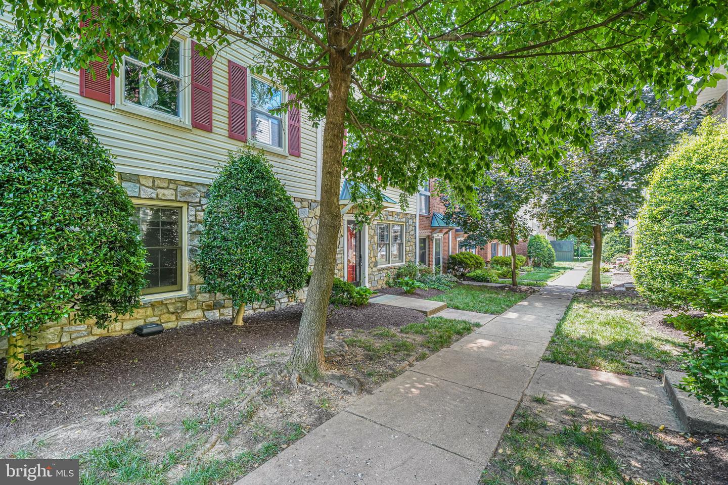 88 N BEDFORD ST #88C, ARLINGTON, Virginia 22201, 2 Bedrooms Bedrooms, ,2 BathroomsBathrooms,Residential,For sale,88 N BEDFORD ST #88C,VAAR2060708 MLS # VAAR2060708