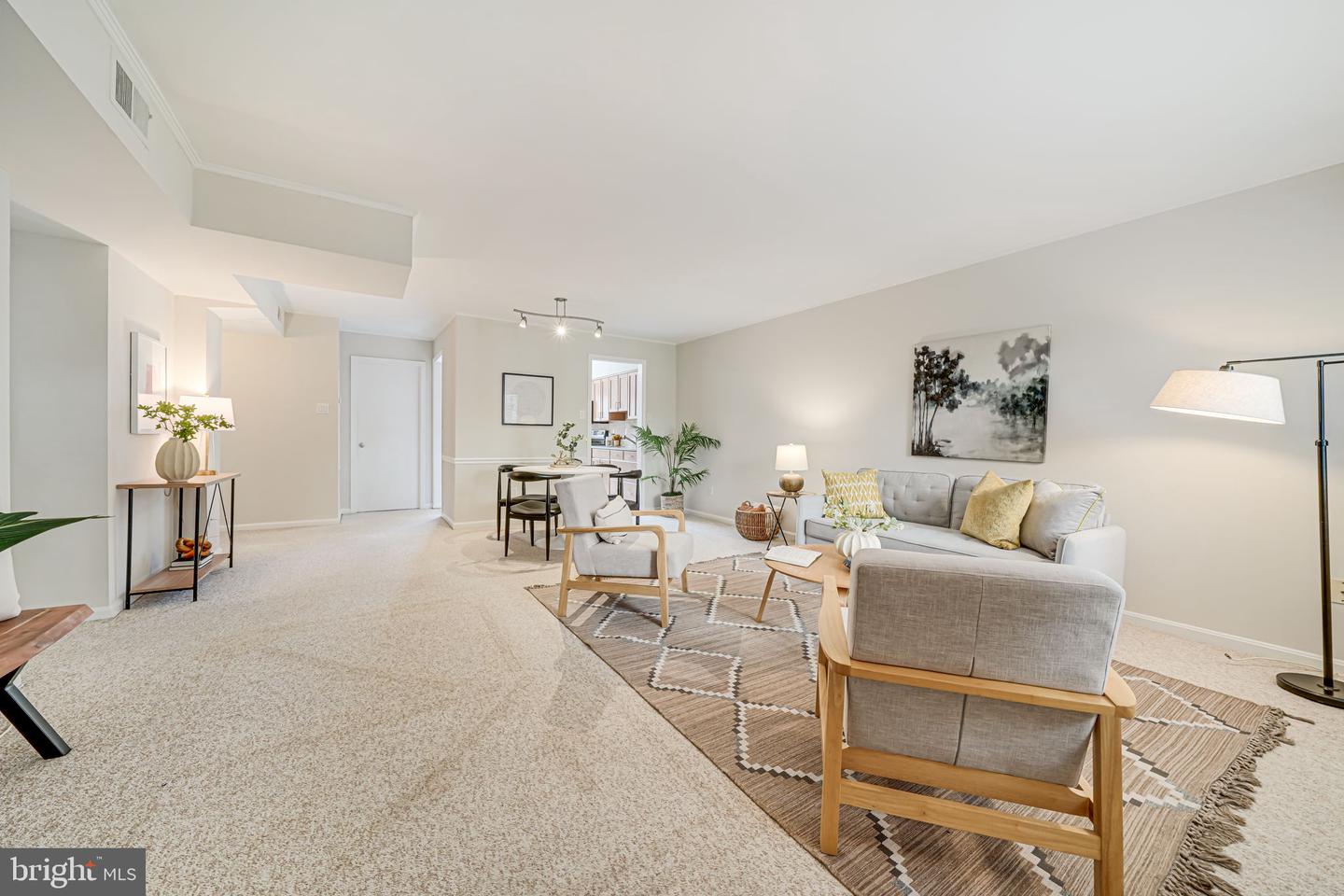 88 N BEDFORD ST #88C, ARLINGTON, Virginia 22201, 2 Bedrooms Bedrooms, ,2 BathroomsBathrooms,Residential,For sale,88 N BEDFORD ST #88C,VAAR2060708 MLS # VAAR2060708