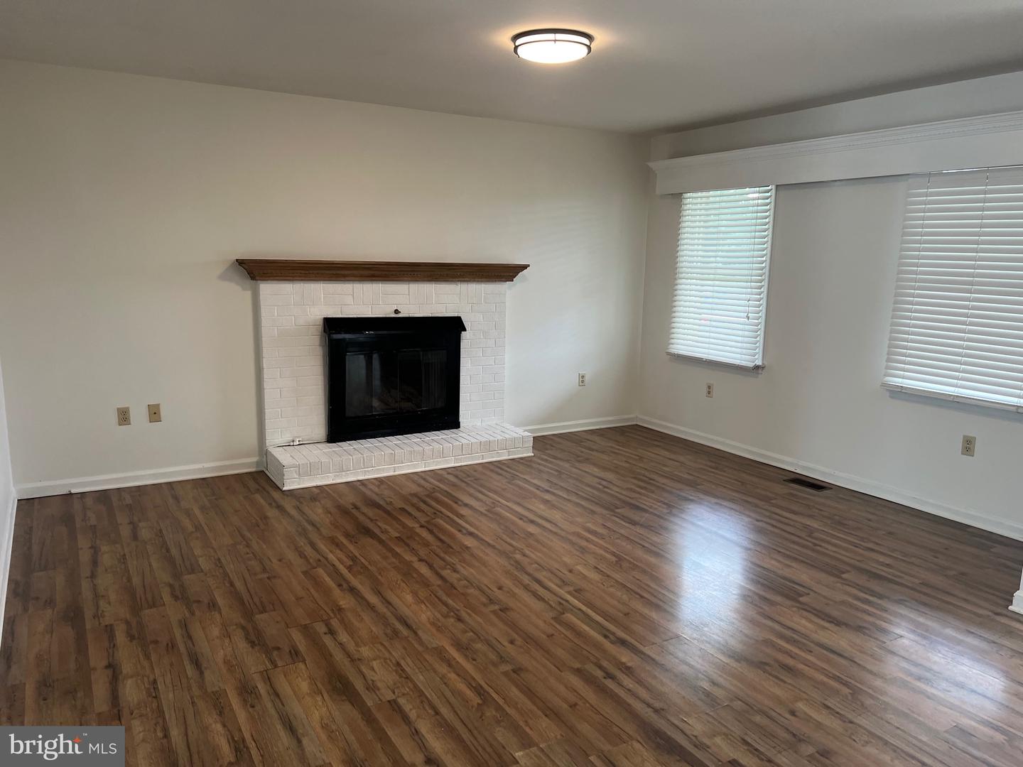 411 BOYD ST, WOODSTOCK, Virginia 22664, 3 Bedrooms Bedrooms, ,2 BathroomsBathrooms,Residential,For sale,411 BOYD ST,VASH2011984 MLS # VASH2011984