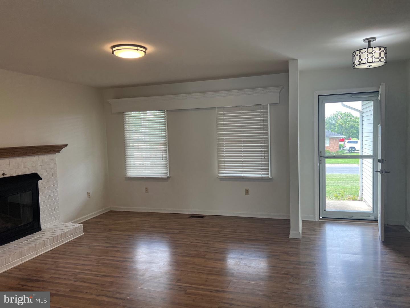 411 BOYD ST, WOODSTOCK, Virginia 22664, 3 Bedrooms Bedrooms, ,2 BathroomsBathrooms,Residential,For sale,411 BOYD ST,VASH2011984 MLS # VASH2011984