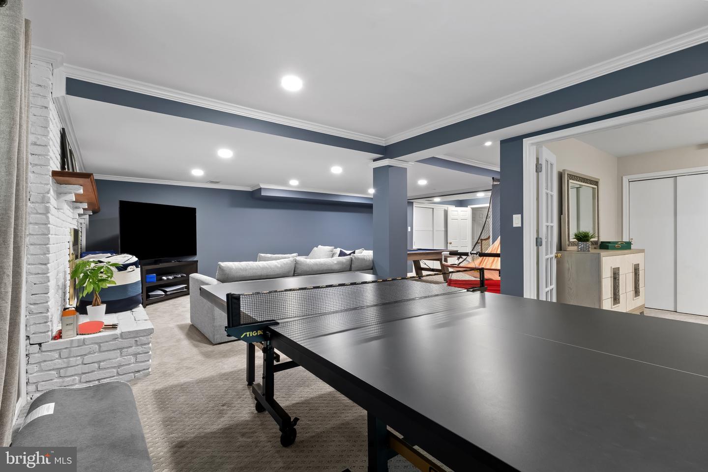 8908 LYNNHURST DR, FAIRFAX, Virginia 22031, 6 Bedrooms Bedrooms, ,4 BathroomsBathrooms,Residential,For sale,8908 LYNNHURST DR,VAFX2255626 MLS # VAFX2255626