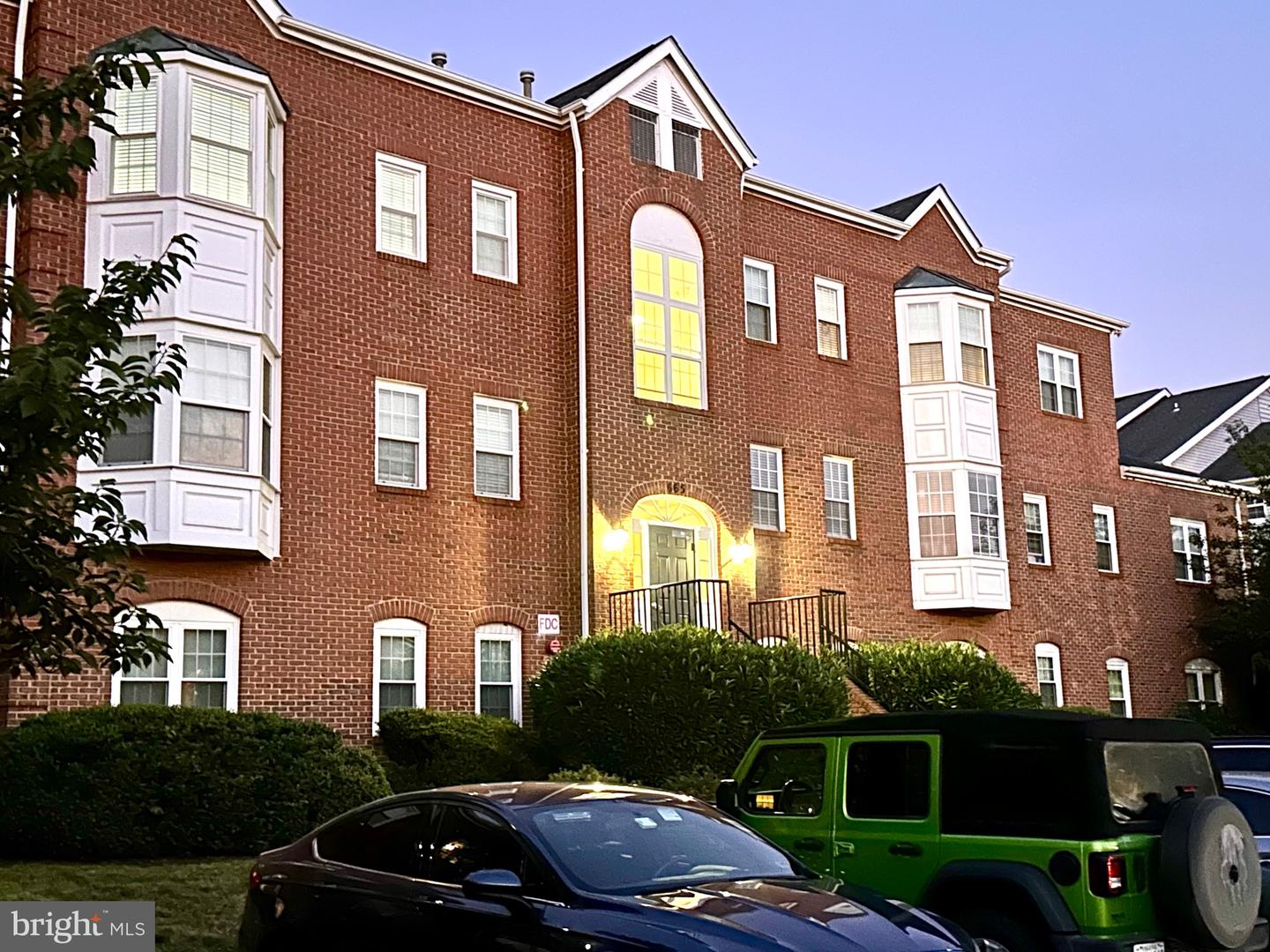 665 CONSTELLATION SQ SE #E, LEESBURG, Virginia 20175, 2 Bedrooms Bedrooms, ,1 BathroomBathrooms,Residential,For sale,665 CONSTELLATION SQ SE #E,VALO2102554 MLS # VALO2102554