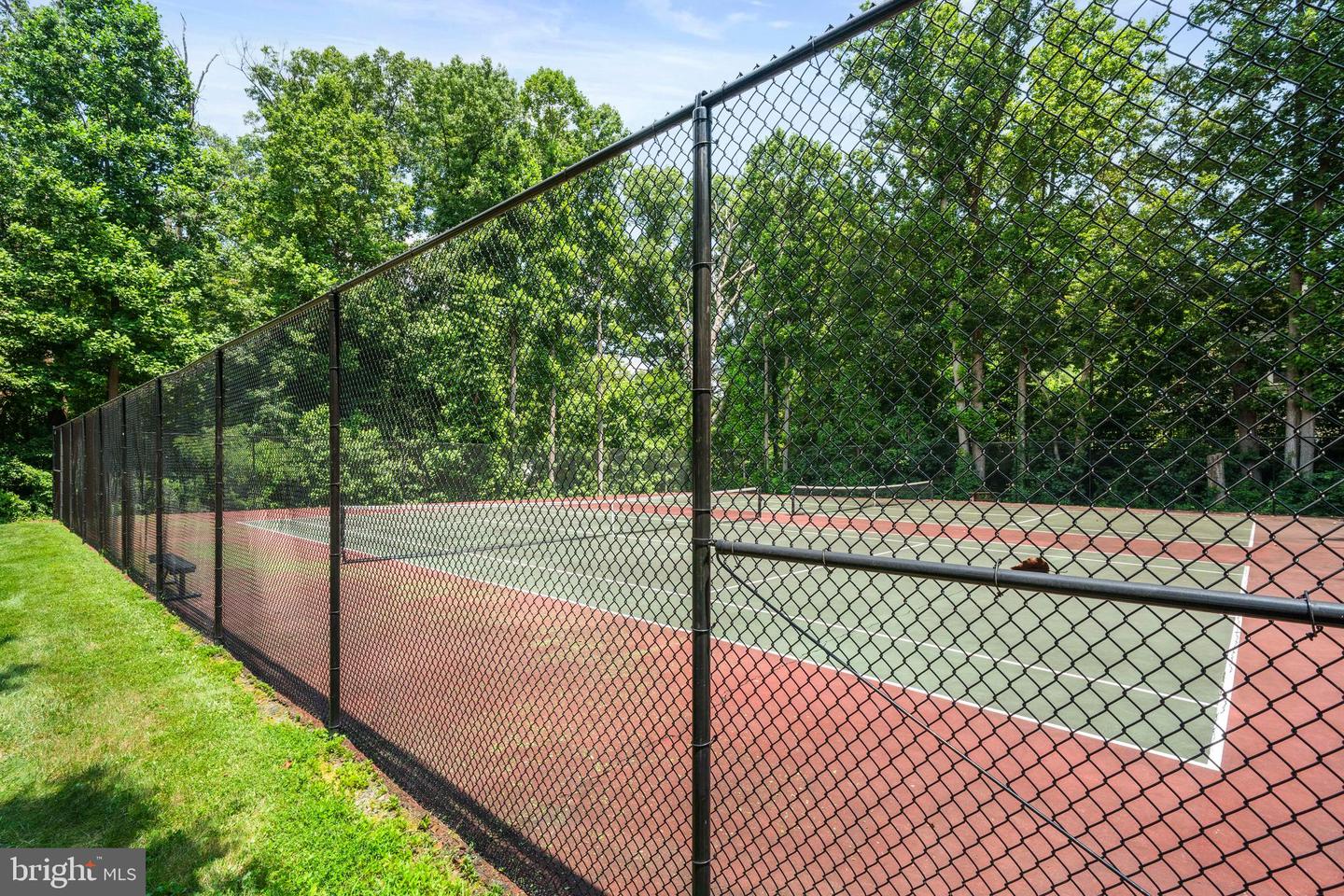 6028 CROWN ROYAL CIR, ALEXANDRIA, Virginia 22310, 5 Bedrooms Bedrooms, ,3 BathroomsBathrooms,Residential,For sale,6028 CROWN ROYAL CIR,VAFX2256304 MLS # VAFX2256304