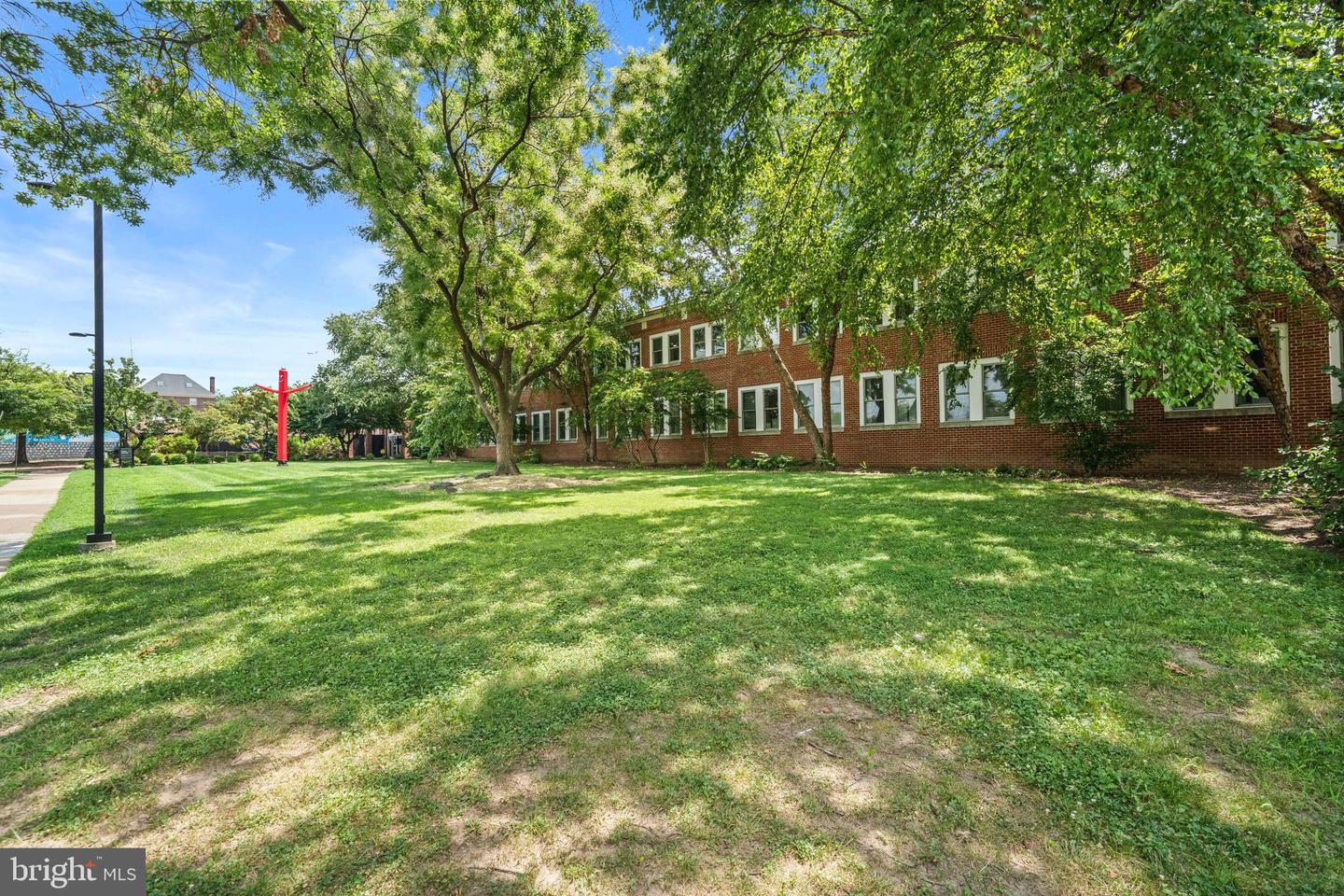 6028 CROWN ROYAL CIR, ALEXANDRIA, Virginia 22310, 5 Bedrooms Bedrooms, ,3 BathroomsBathrooms,Residential,For sale,6028 CROWN ROYAL CIR,VAFX2256304 MLS # VAFX2256304