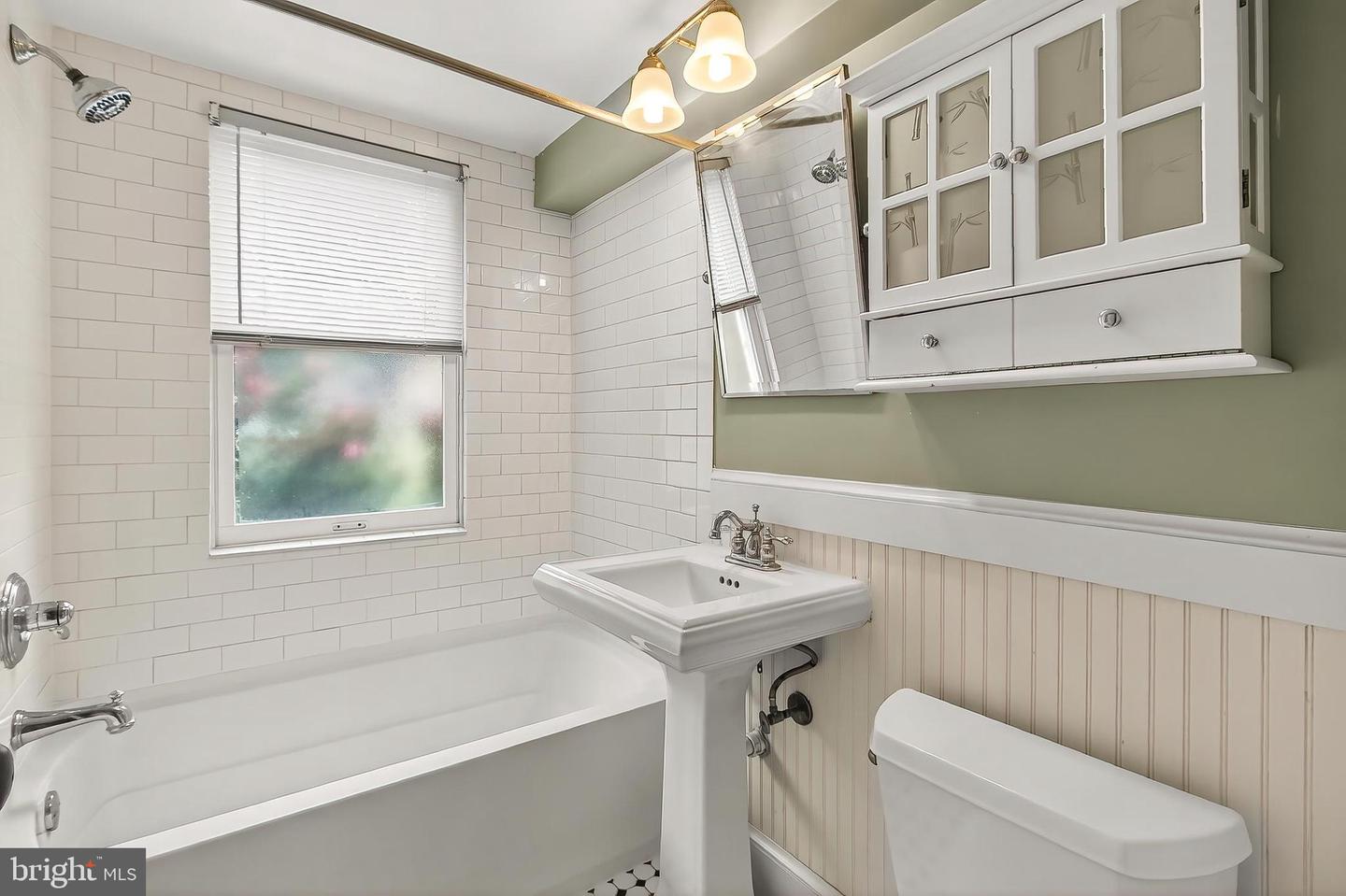 722 S WASHINGTON ST #103, ALEXANDRIA, Virginia 22314, ,1 BathroomBathrooms,Residential,For sale,722 S WASHINGTON ST #103,VAAX2047636 MLS # VAAX2047636