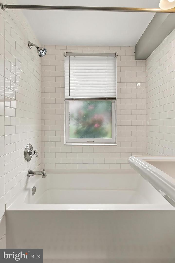 722 S WASHINGTON ST #103, ALEXANDRIA, Virginia 22314, ,1 BathroomBathrooms,Residential,For sale,722 S WASHINGTON ST #103,VAAX2047636 MLS # VAAX2047636