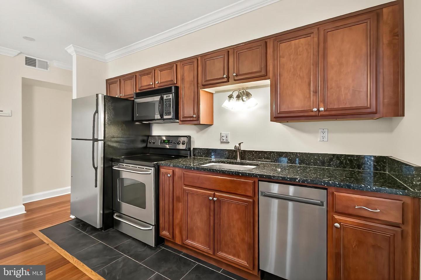 722 S WASHINGTON ST #103, ALEXANDRIA, Virginia 22314, ,1 BathroomBathrooms,Residential,For sale,722 S WASHINGTON ST #103,VAAX2047636 MLS # VAAX2047636
