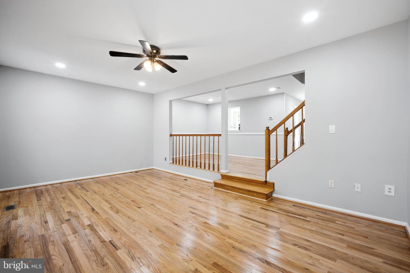 14432 SALISBURY PLAIN CT, CENTREVILLE, Virginia 20120, 3 Bedrooms Bedrooms, ,2 BathroomsBathrooms,Residential,For sale,14432 SALISBURY PLAIN CT,VAFX2256340 MLS # VAFX2256340