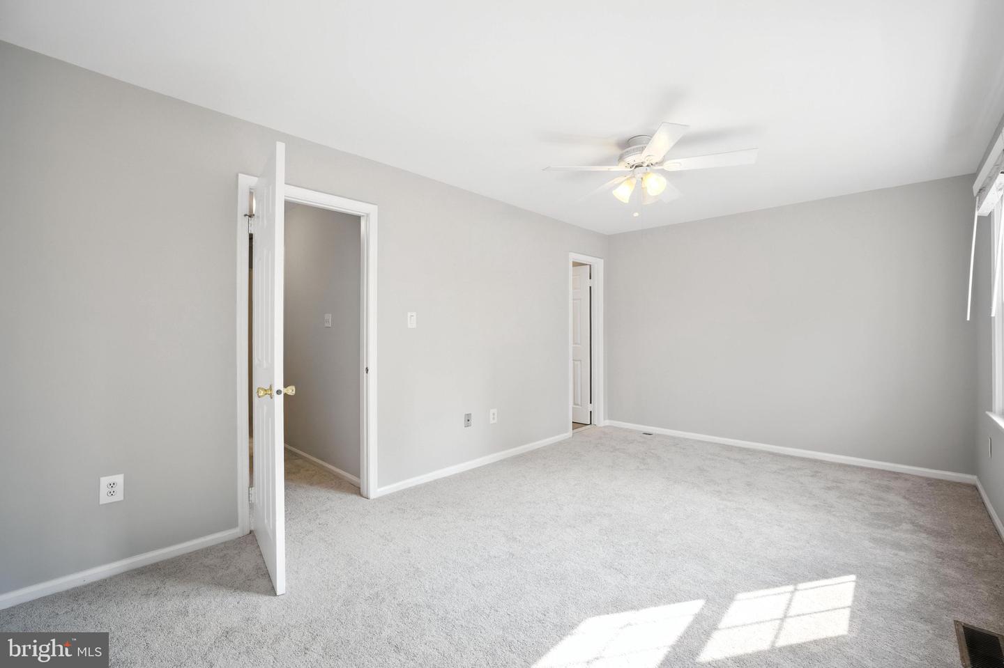 14432 SALISBURY PLAIN CT, CENTREVILLE, Virginia 20120, 3 Bedrooms Bedrooms, ,2 BathroomsBathrooms,Residential,For sale,14432 SALISBURY PLAIN CT,VAFX2256340 MLS # VAFX2256340