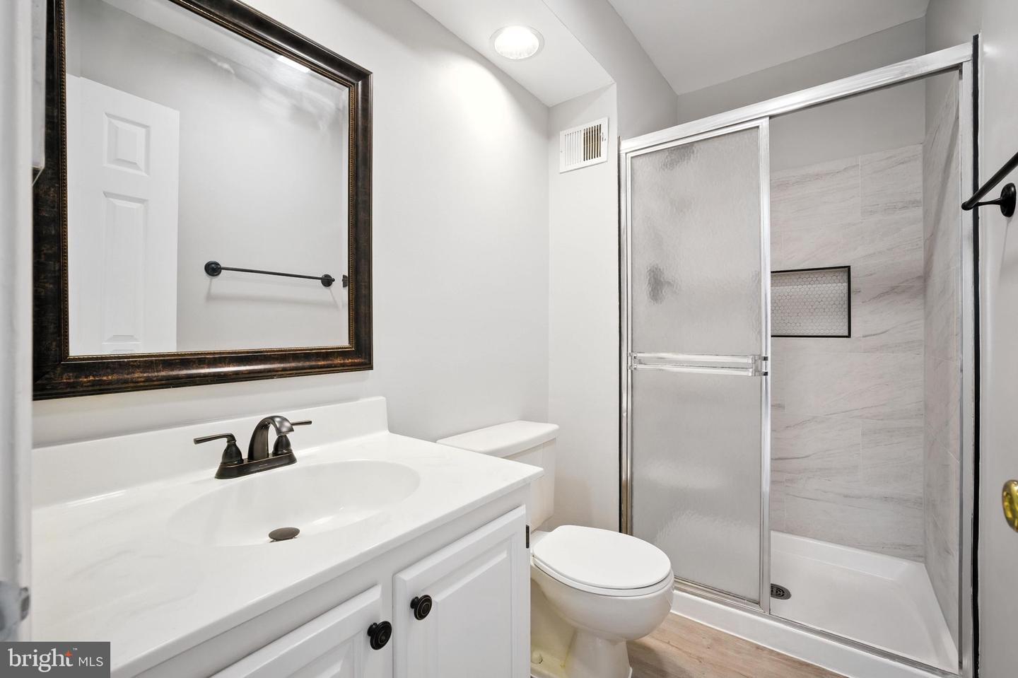 14432 SALISBURY PLAIN CT, CENTREVILLE, Virginia 20120, 3 Bedrooms Bedrooms, ,2 BathroomsBathrooms,Residential,For sale,14432 SALISBURY PLAIN CT,VAFX2256340 MLS # VAFX2256340