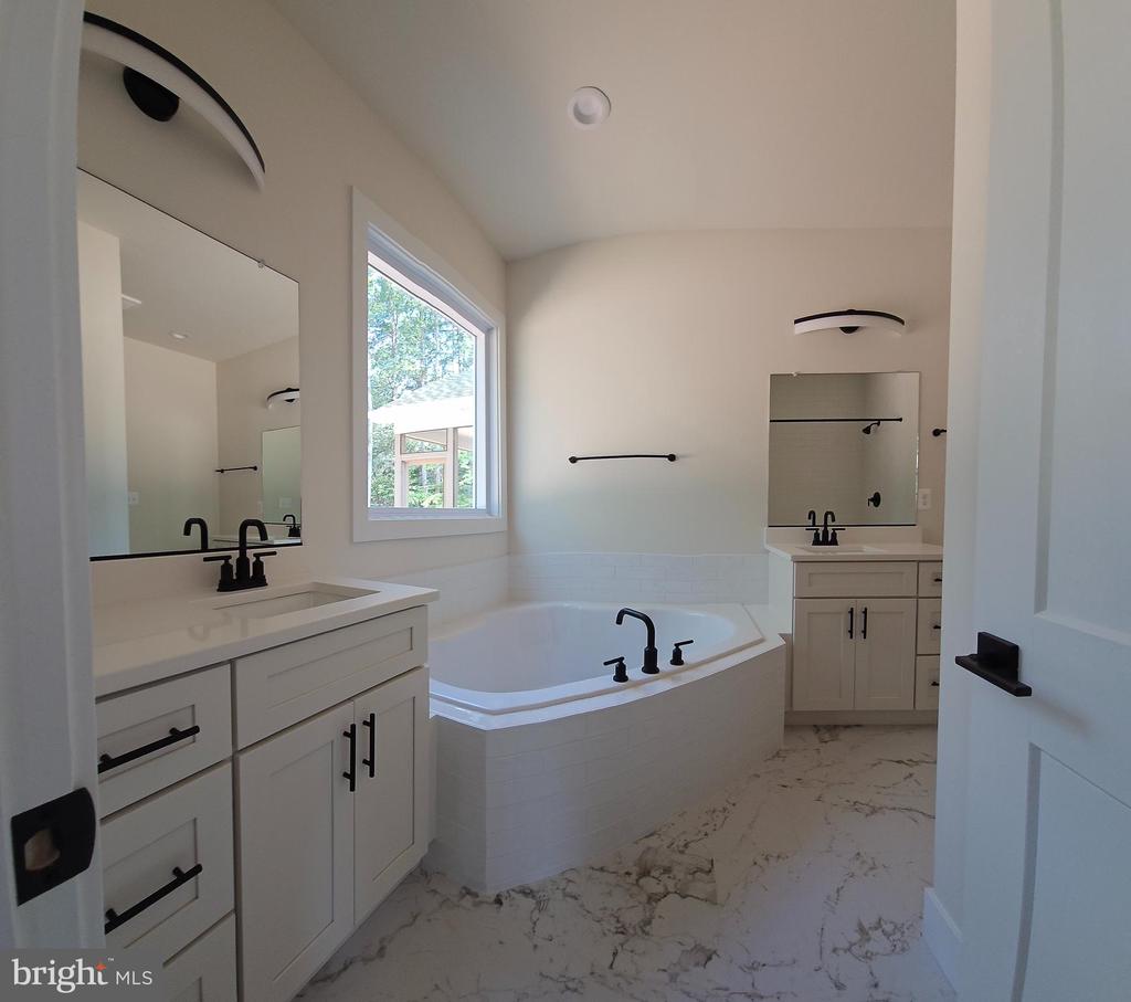 905 PINEHURST RD, GORDONSVILLE, Virginia 22942, 3 Bedrooms Bedrooms, ,2 BathroomsBathrooms,Residential,905 PINEHURST RD,VALA2007666 MLS # VALA2007666