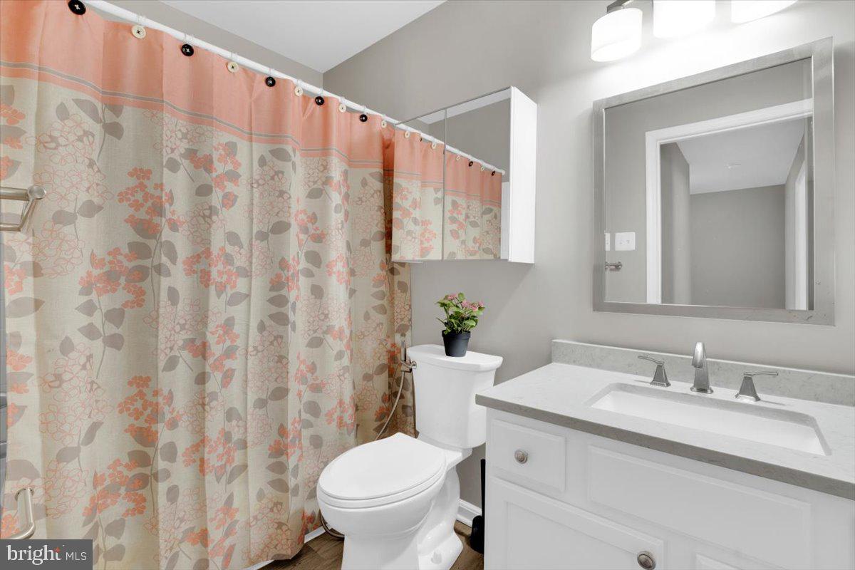 8302 WALLACE LN, MANASSAS, Virginia 20109, 4 Bedrooms Bedrooms, ,3 BathroomsBathrooms,Residential,For sale,8302 WALLACE LN,VAPW2099590 MLS # VAPW2099590