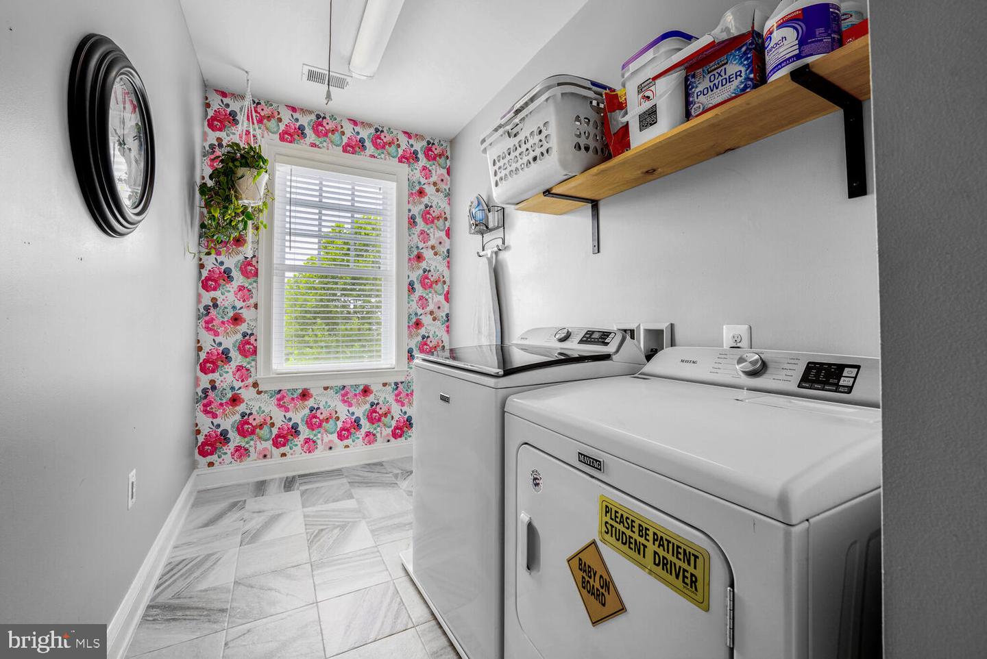 23736 HENSLEY HUNT CT, ASHBURN, Virginia 20148, 4 Bedrooms Bedrooms, ,4 BathroomsBathrooms,Residential,For sale,23736 HENSLEY HUNT CT,VALO2102624 MLS # VALO2102624