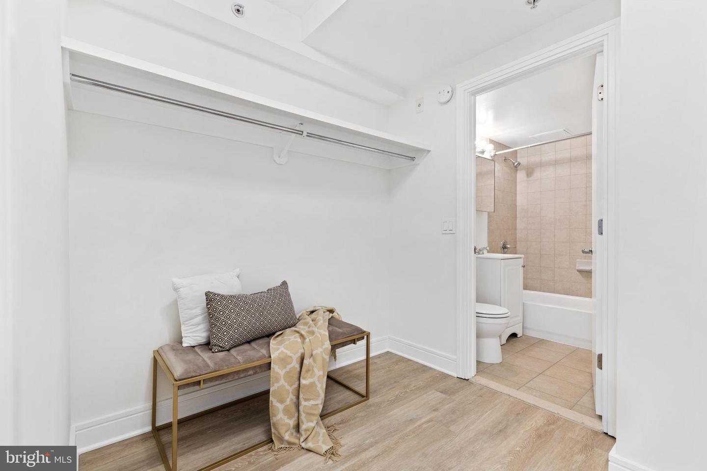 800 4TH ST SW #S208, WASHINGTON, District Of Columbia 20024, 1 Bedroom Bedrooms, ,1 BathroomBathrooms,Residential,For sale,800 4TH ST SW #S208,DCDC2211144 MLS # DCDC2211144