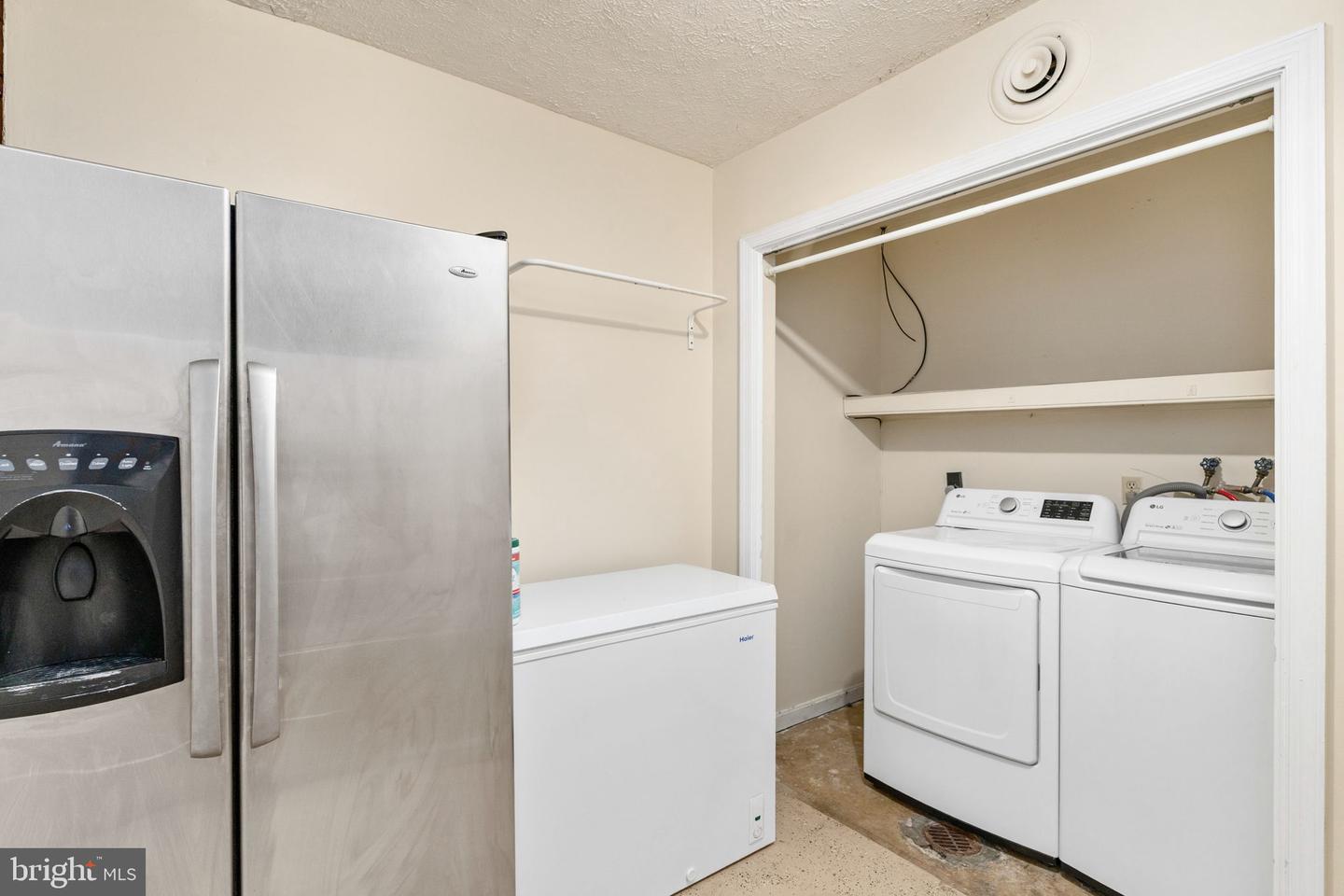 4507 GARFIELD CT, FREDERICKSBURG, Virginia 22408, 3 Bedrooms Bedrooms, ,3 BathroomsBathrooms,Residential,For sale,4507 GARFIELD CT,VASP2034820 MLS # VASP2034820