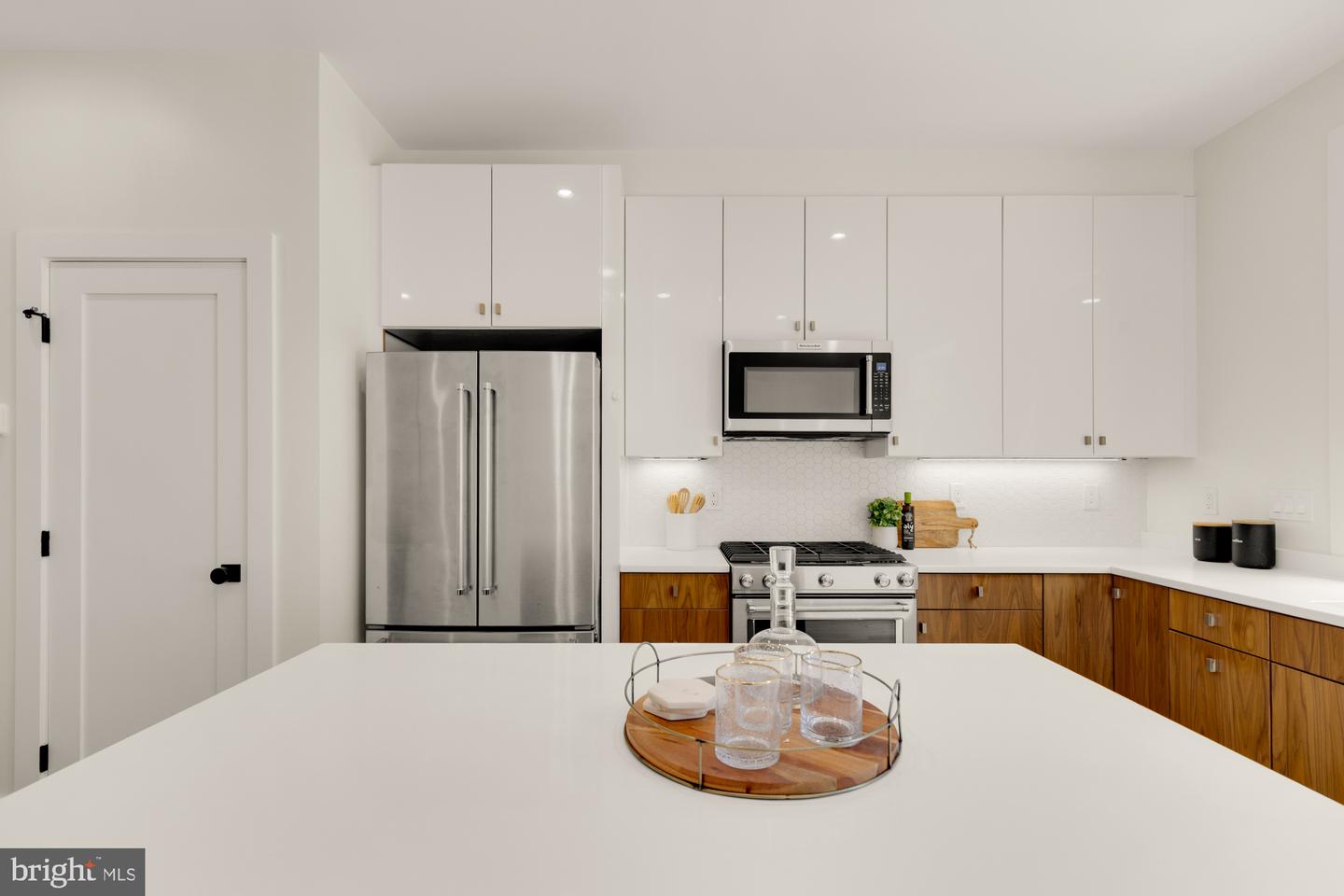 419 INDEPENDENCE AVE SE, WASHINGTON, District Of Columbia 20003, 2 Bedrooms Bedrooms, ,2 BathroomsBathrooms,Residential,For sale,419 INDEPENDENCE AVE SE,DCDC2211216 MLS # DCDC2211216