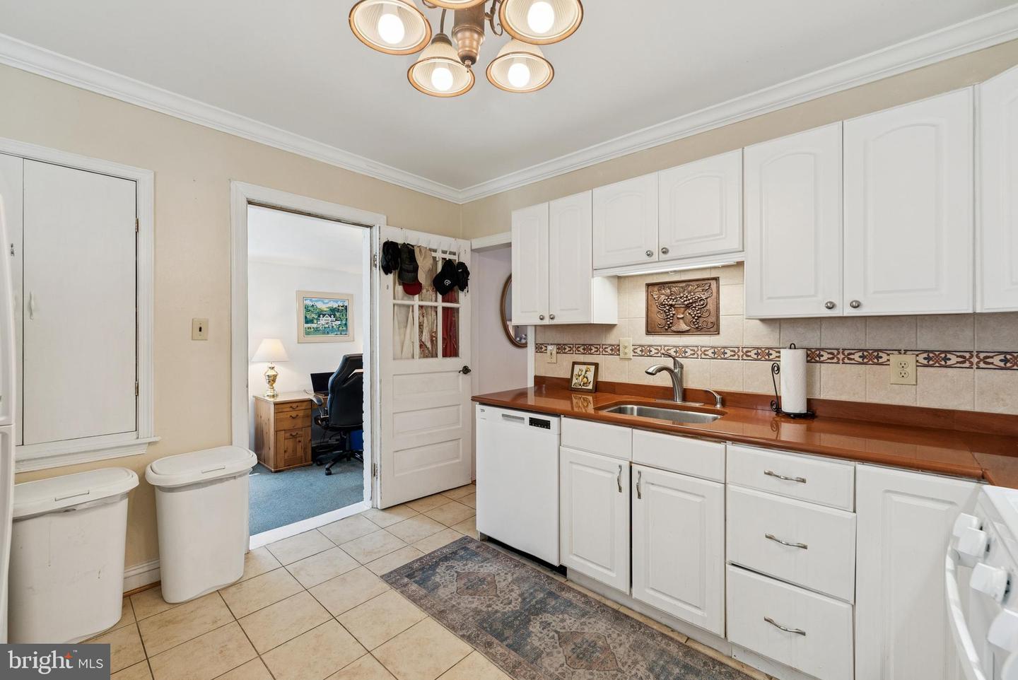 8316 ORVILLE ST, ALEXANDRIA, Virginia 22309, 3 Bedrooms Bedrooms, ,2 BathroomsBathrooms,Residential,For sale,8316 ORVILLE ST,VAFX2256510 MLS # VAFX2256510