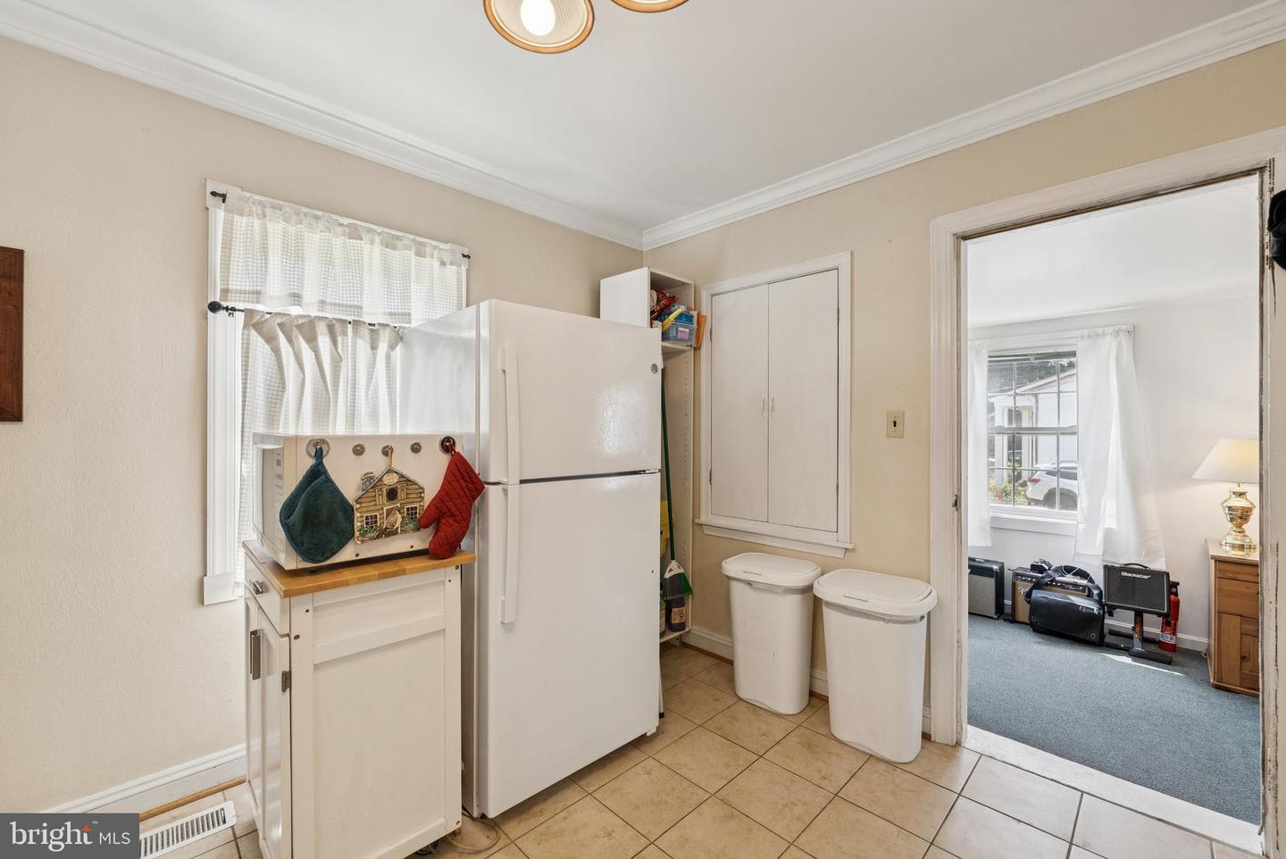 8316 ORVILLE ST, ALEXANDRIA, Virginia 22309, 3 Bedrooms Bedrooms, ,2 BathroomsBathrooms,Residential,For sale,8316 ORVILLE ST,VAFX2256510 MLS # VAFX2256510