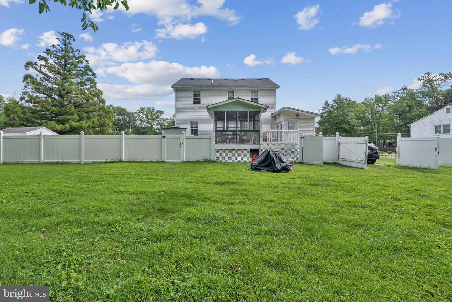 8316 ORVILLE ST, ALEXANDRIA, Virginia 22309, 3 Bedrooms Bedrooms, ,2 BathroomsBathrooms,Residential,For sale,8316 ORVILLE ST,VAFX2256510 MLS # VAFX2256510