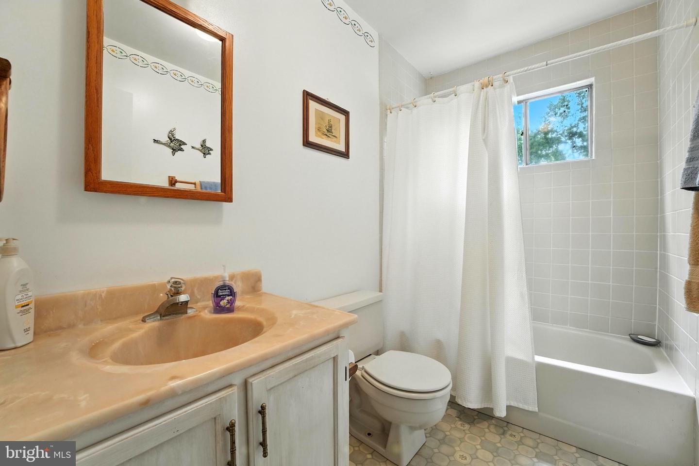263 HACKLEYS MILL RD, AMISSVILLE, Virginia 20106, 4 Bedrooms Bedrooms, ,2 BathroomsBathrooms,Residential,For sale,263 HACKLEYS MILL RD,VARP2002196 MLS # VARP2002196