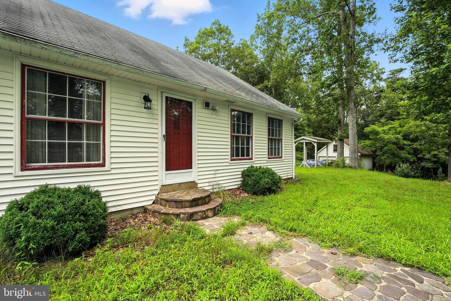 263 HACKLEYS MILL RD, AMISSVILLE, Virginia 20106, 4 Bedrooms Bedrooms, ,2 BathroomsBathrooms,Residential,For sale,263 HACKLEYS MILL RD,VARP2002196 MLS # VARP2002196
