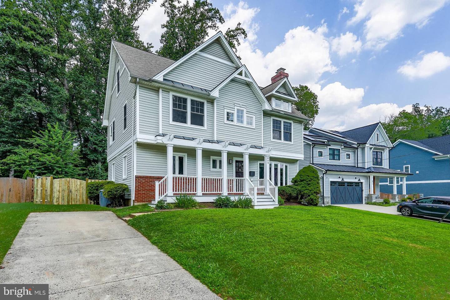 809 PLUM ST SW, VIENNA, Virginia 22180, 6 Bedrooms Bedrooms, ,4 BathroomsBathrooms,Residential,For sale,809 PLUM ST SW,VAFX2256556 MLS # VAFX2256556