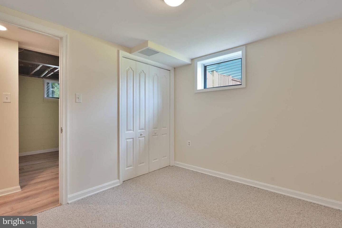 809 PLUM ST SW, VIENNA, Virginia 22180, 6 Bedrooms Bedrooms, ,4 BathroomsBathrooms,Residential,For sale,809 PLUM ST SW,VAFX2256556 MLS # VAFX2256556