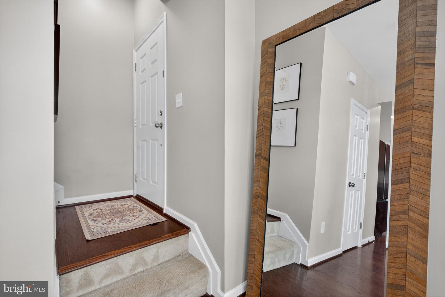 43380 TOWN GATE SQ, CHANTILLY, Virginia 20152, 3 Bedrooms Bedrooms, ,2 BathroomsBathrooms,Residential,For sale,43380 TOWN GATE SQ,VALO2102810 MLS # VALO2102810
